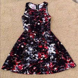 Abstract Print Sleeveless Dress